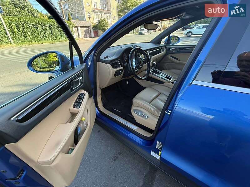 Внедорожник / Кроссовер Porsche Macan 2016 в Одессе