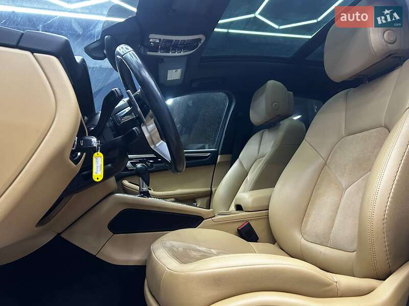 Внедорожник / Кроссовер Porsche Macan 2018 в Черновцах фото 11 Внедорожник / Кроссовер Porsche Macan 2018 в Черновцах