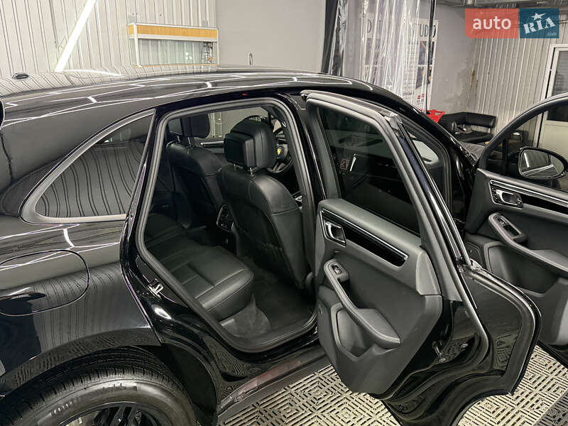 Позашляховик / Кросовер Porsche Macan 2022 в Києві фото 7 Позашляховик / Кросовер Porsche Macan 2022 в Києві
