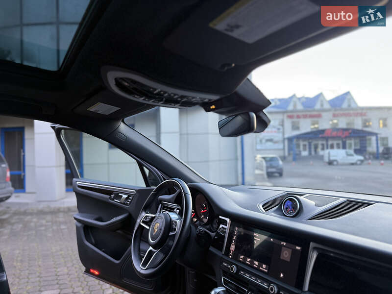 Позашляховик / Кросовер Porsche Macan 2021 в Чернівцях фото 33 Позашляховик / Кросовер Porsche Macan 2021 в Чернівцях