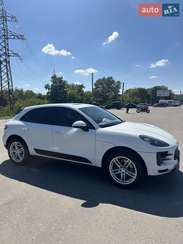 Позашляховик / Кросовер Porsche Macan 2020 в Харкові фото 2 Позашляховик / Кросовер Porsche Macan 2020 в Харкові