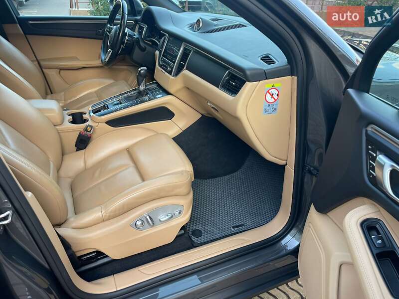 Внедорожник / Кроссовер Porsche Macan 2018 в Одессе фото 17 Внедорожник / Кроссовер Porsche Macan 2018 в Одессе