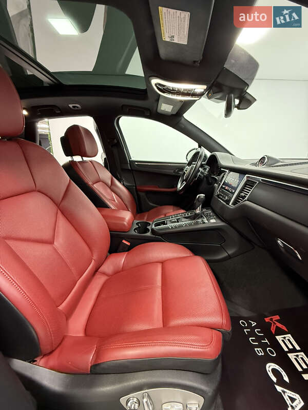 Позашляховик / Кросовер Porsche Macan 2018 в Одесі