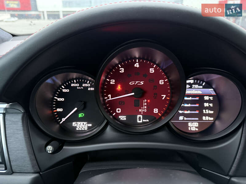 Внедорожник / Кроссовер Porsche Macan 2016 в Киеве фото 24 Внедорожник / Кроссовер Porsche Macan 2016 в Киеве