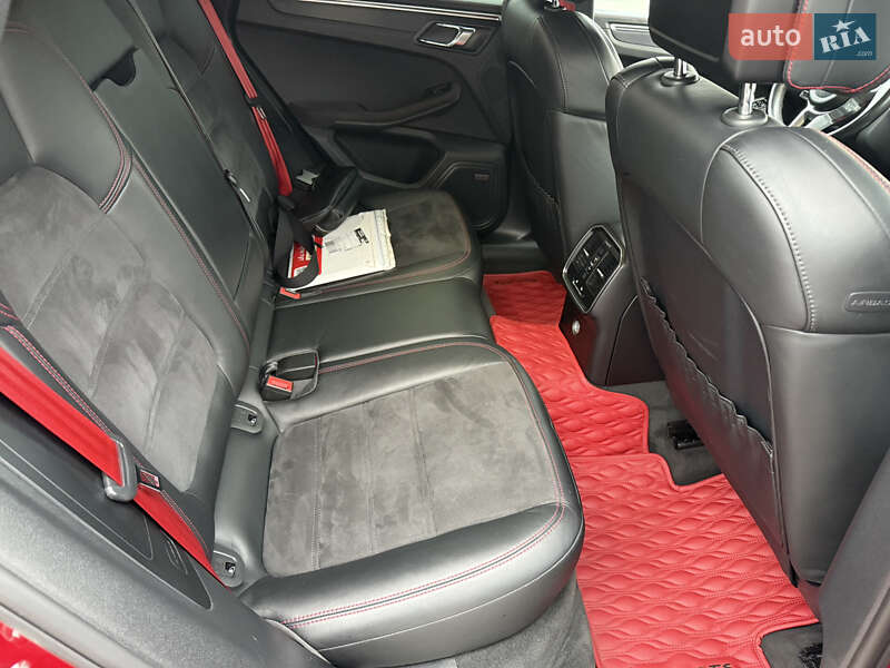 Внедорожник / Кроссовер Porsche Macan 2016 в Киеве фото 30 Внедорожник / Кроссовер Porsche Macan 2016 в Киеве