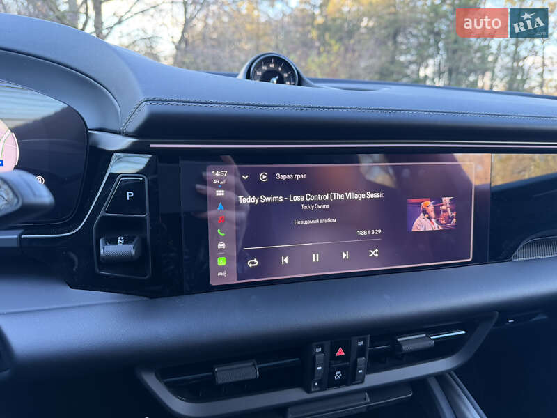 Внедорожник / Кроссовер Porsche Macan 2025 в Львове