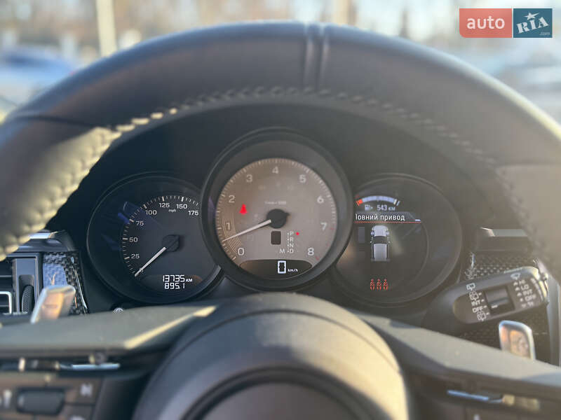 Внедорожник / Кроссовер Porsche Macan 2024 в Киеве