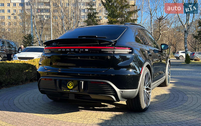 Внедорожник / Кроссовер Porsche Macan 2025 в Львове