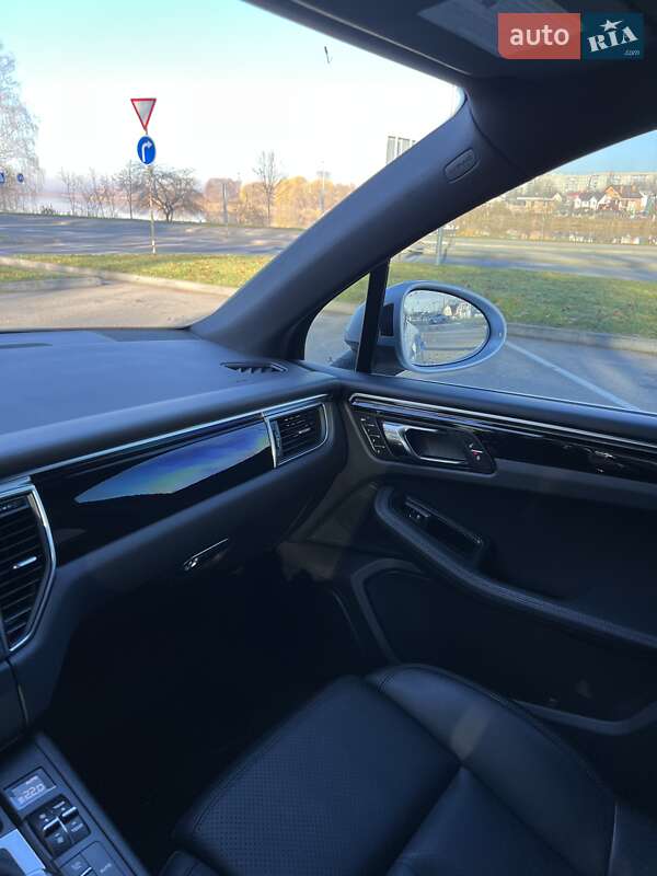 Позашляховик / Кросовер Porsche Macan 2016 в Вінниці фото 42 Позашляховик / Кросовер Porsche Macan 2016 в Вінниці