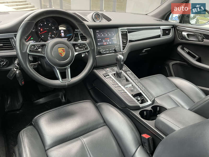 Внедорожник / Кроссовер Porsche Macan 2018 в Львове