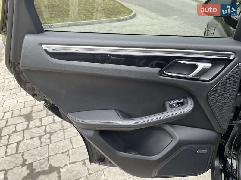 Внедорожник / Кроссовер Porsche Macan 2018 в Львове