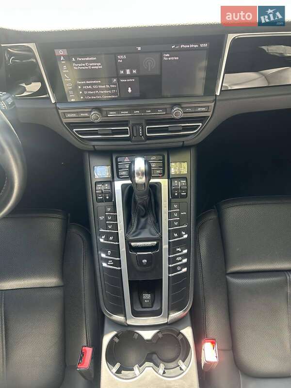 Позашляховик / Кросовер Porsche Macan 2019 в Києві