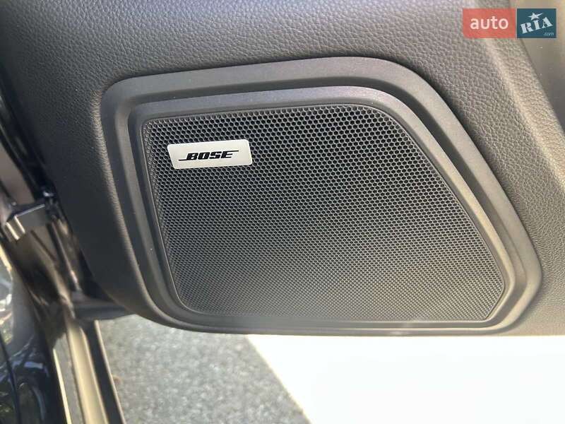 Позашляховик / Кросовер Porsche Macan 2019 в Києві