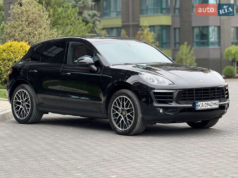 Внедорожник / Кроссовер Porsche Macan 2015 в Киеве