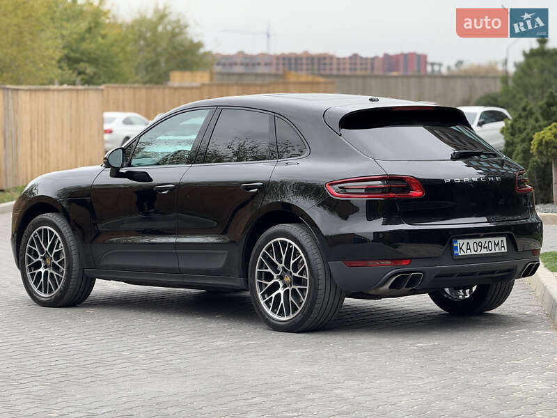 Внедорожник / Кроссовер Porsche Macan 2015 в Киеве