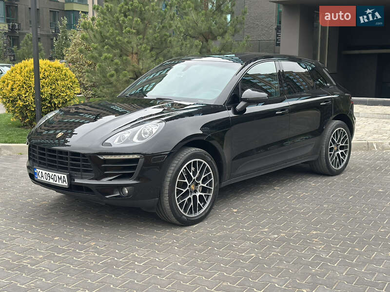 Внедорожник / Кроссовер Porsche Macan 2015 в Киеве