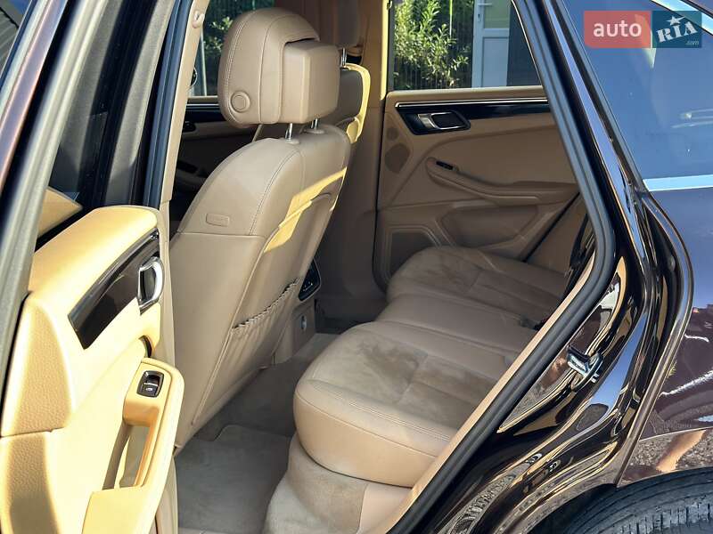 Позашляховик / Кросовер Porsche Macan 2015 в Львові