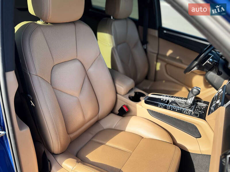 Позашляховик / Кросовер Porsche Macan 2020 в Києві фото 7 Позашляховик / Кросовер Porsche Macan 2020 в Києві