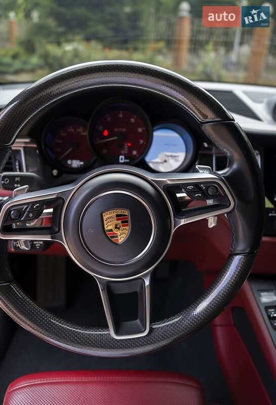 Позашляховик / Кросовер Porsche Macan 2017 в Одесі
