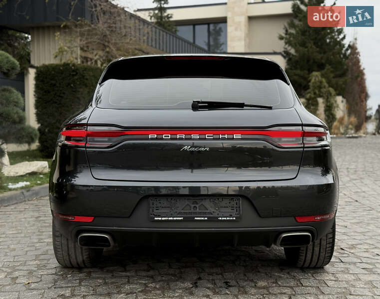 Позашляховик / Кросовер Porsche Macan 2020 в Львові