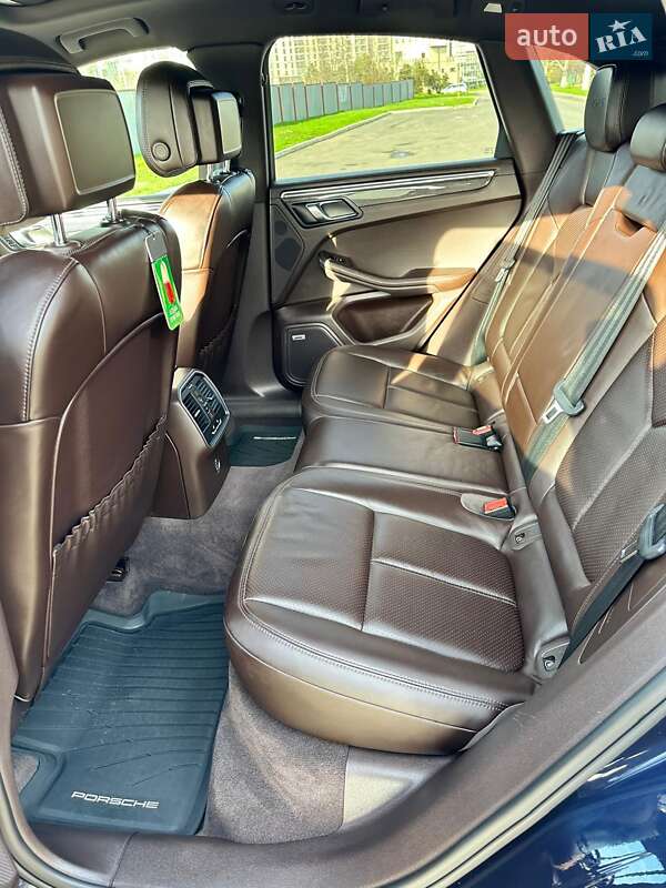 Внедорожник / Кроссовер Porsche Macan 2018 в Одессе фото 11 Внедорожник / Кроссовер Porsche Macan 2018 в Одессе