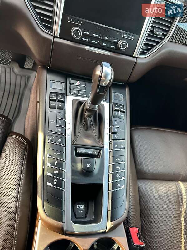 Внедорожник / Кроссовер Porsche Macan 2018 в Одессе фото 17 Внедорожник / Кроссовер Porsche Macan 2018 в Одессе