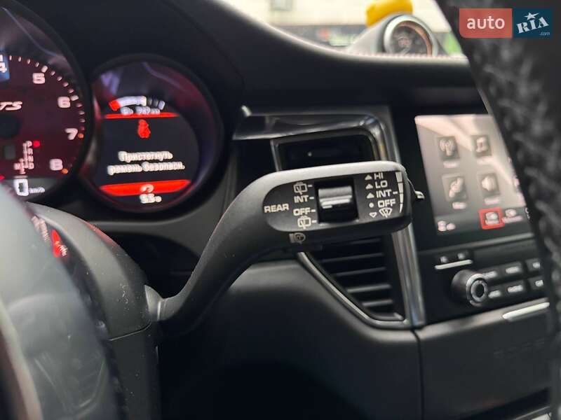 Позашляховик / Кросовер Porsche Macan 2016 в Києві