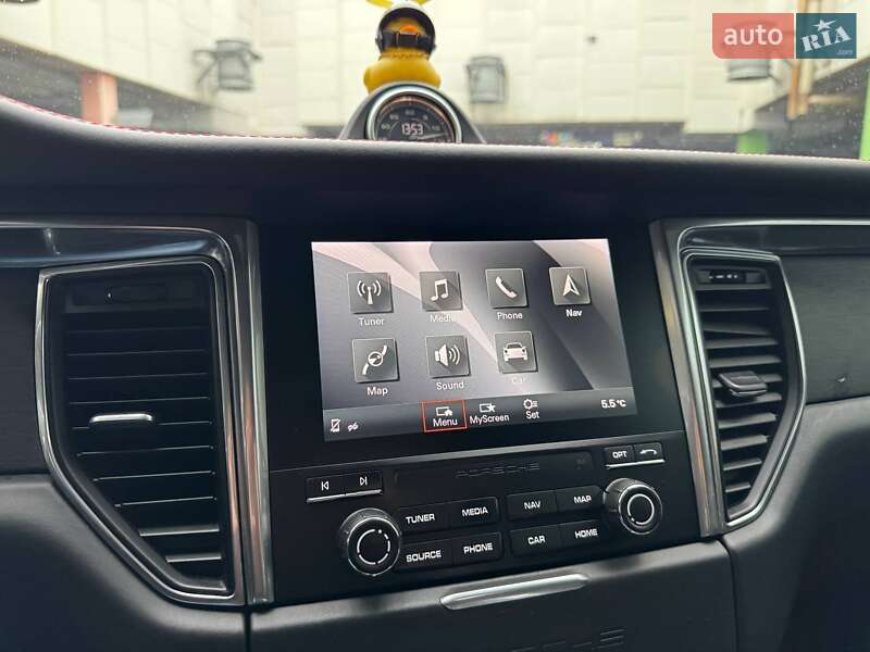 Позашляховик / Кросовер Porsche Macan 2016 в Києві