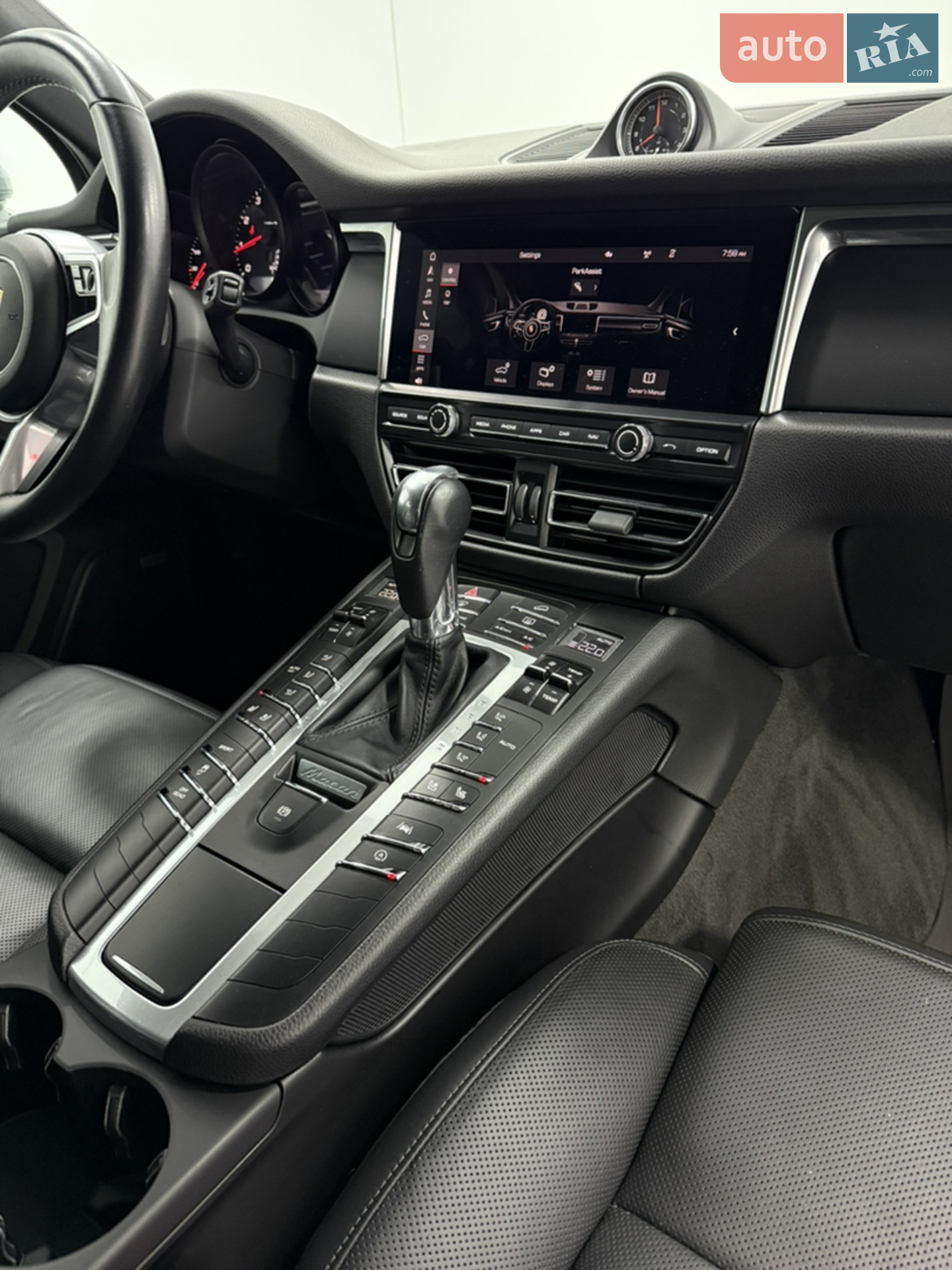 2020 Porsche Macan - мініатюра 17