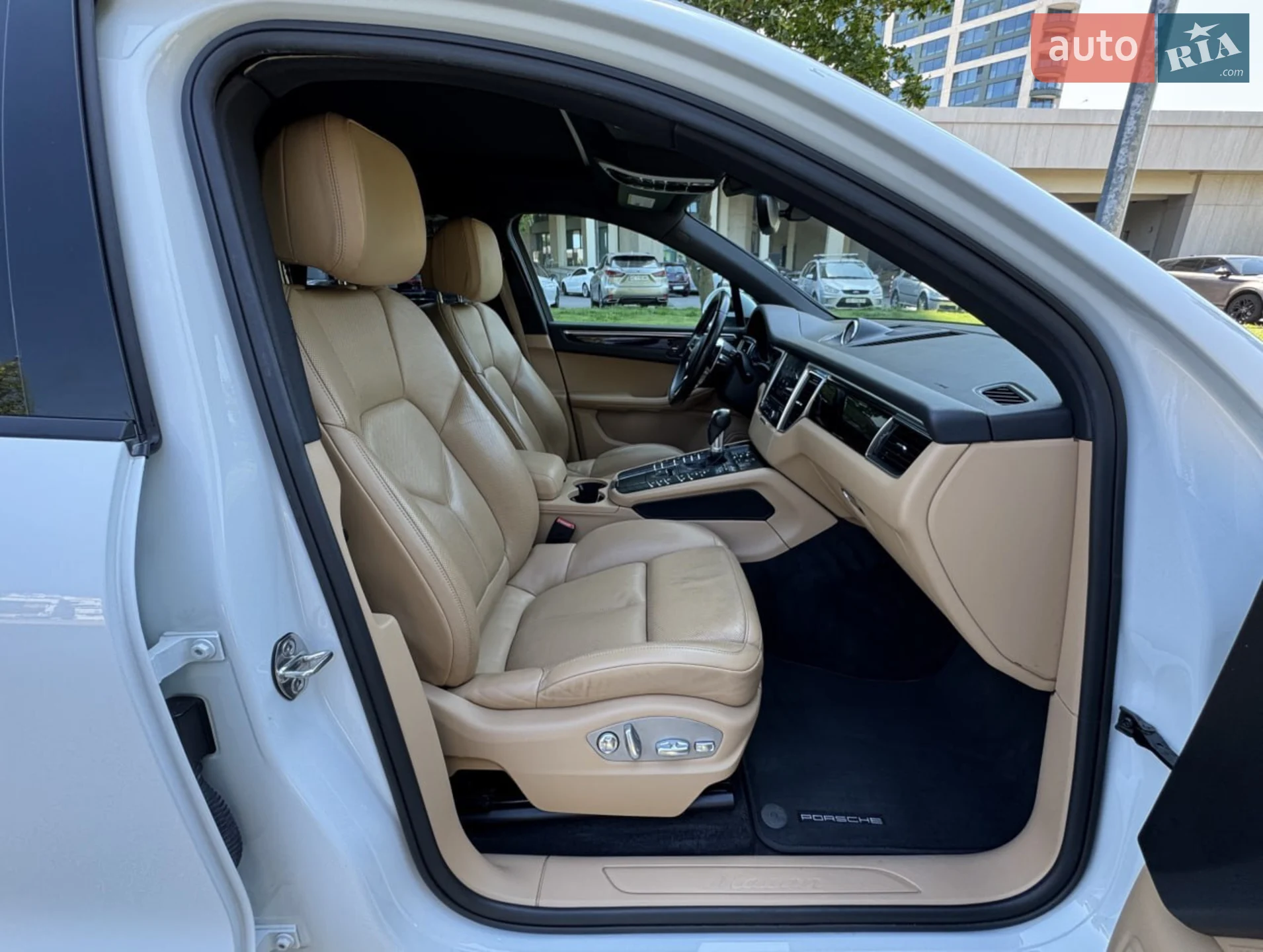 2018 Porsche Macan - мініатюра 15