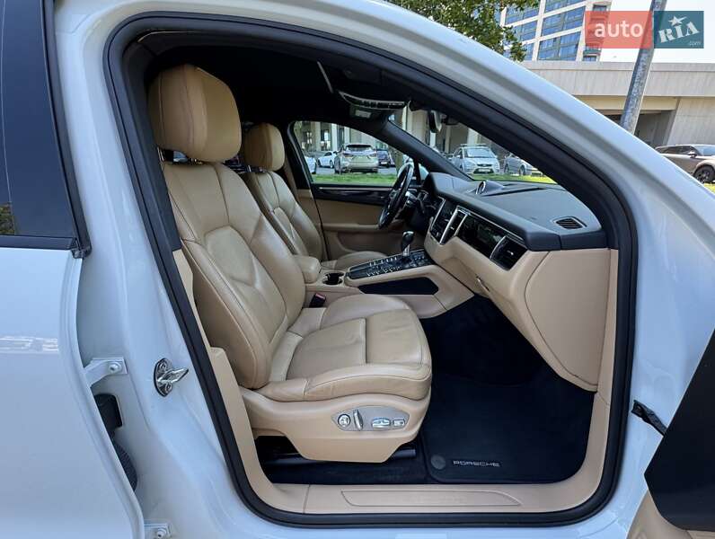 Внедорожник / Кроссовер Porsche Macan 2018 в Днепре