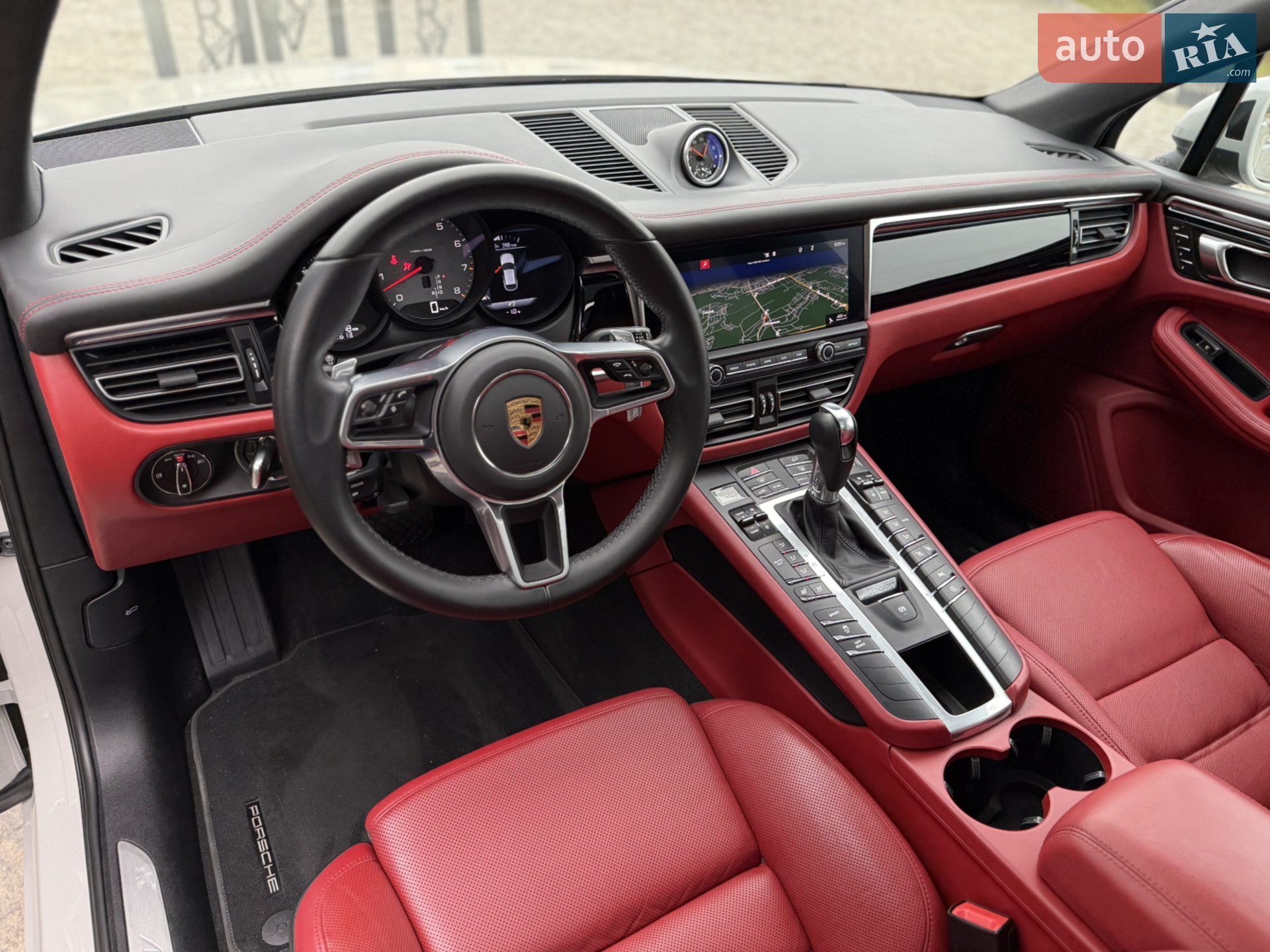 2021 Porsche Macan - мініатюра 37