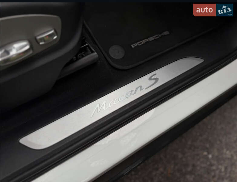 Внедорожник / Кроссовер Porsche Macan 2014 в Виннице