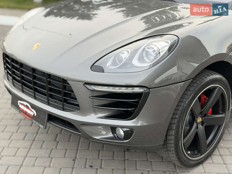 Внедорожник / Кроссовер Porsche Macan 2018 в Одессе
