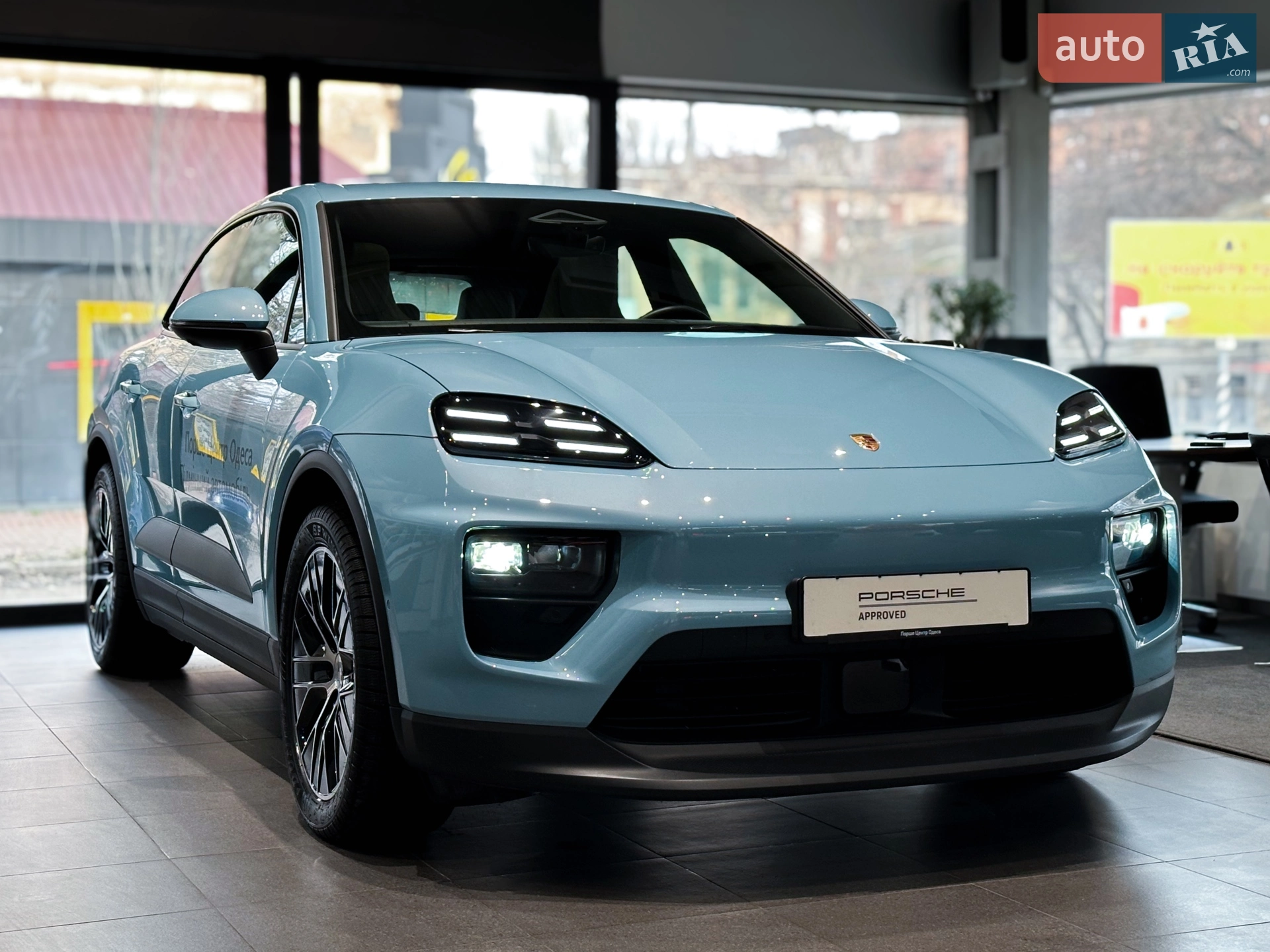 2024 Porsche Macan - мініатюра 3