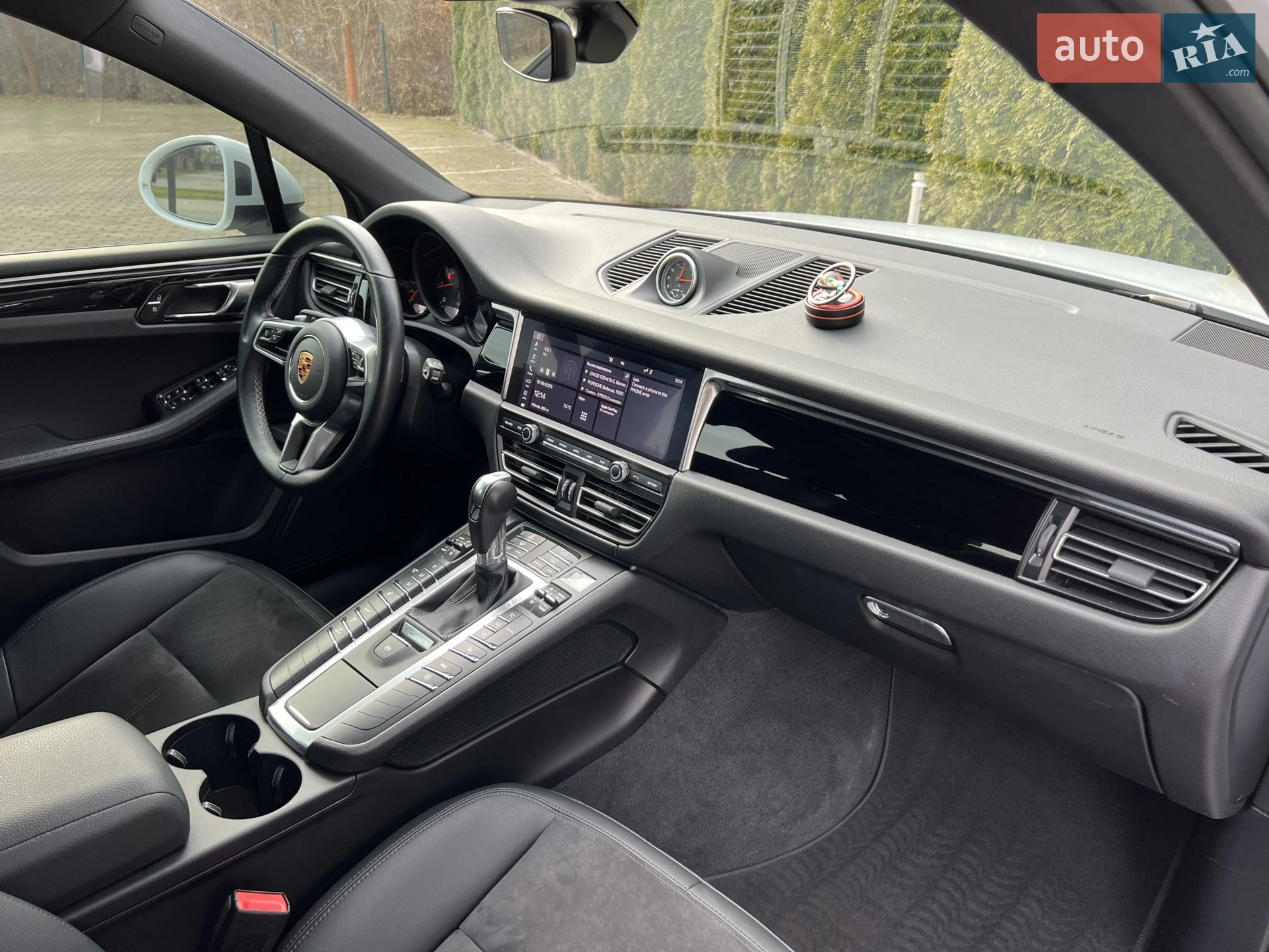2021 Porsche Macan - мініатюра 27
