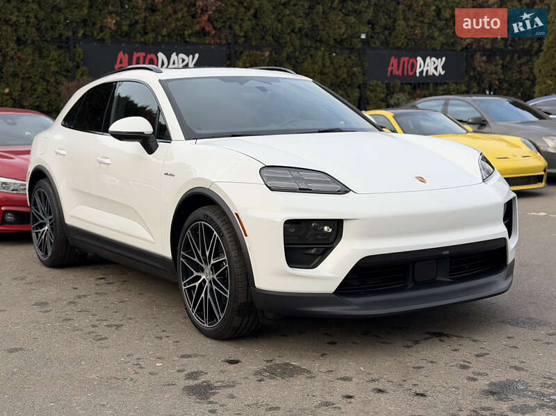 Позашляховик / Кросовер Porsche Macan 2025 в Києві