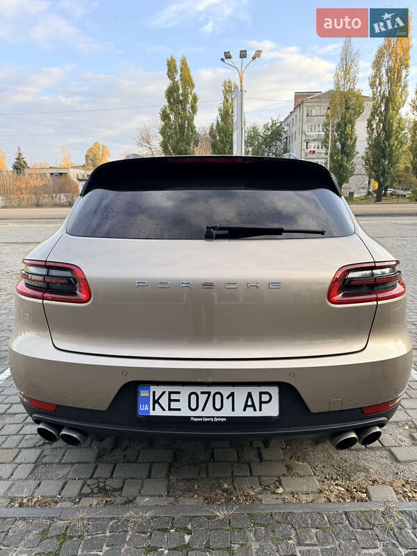 Внедорожник / Кроссовер Porsche Macan 2015 в Днепре