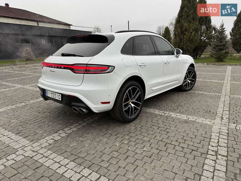 Позашляховик / Кросовер Porsche Macan 2021 в Києві