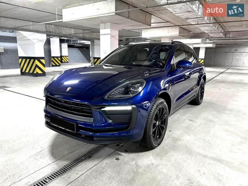 Porsche Macan 2021