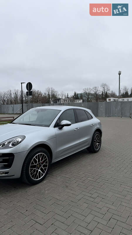 Внедорожник / Кроссовер Porsche Macan 2015 в Черновцах