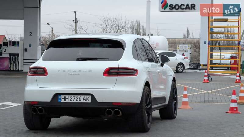 Внедорожник / Кроссовер Porsche Macan 2018 в Одессе