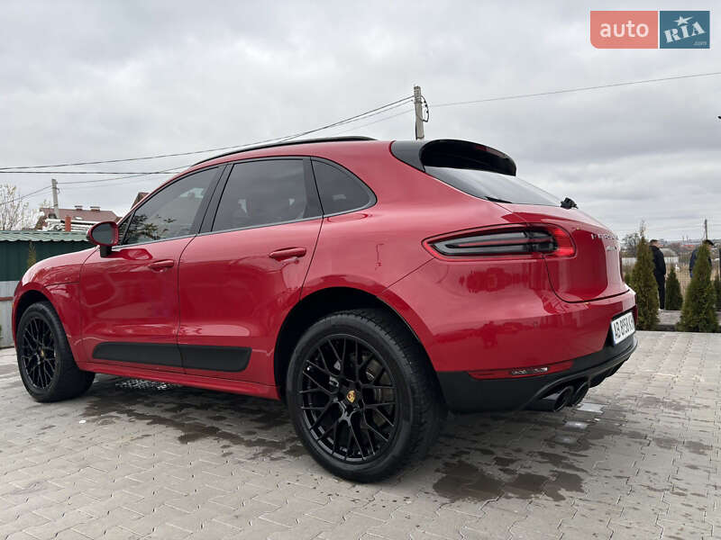 Позашляховик / Кросовер Porsche Macan 2017 в Вінниці