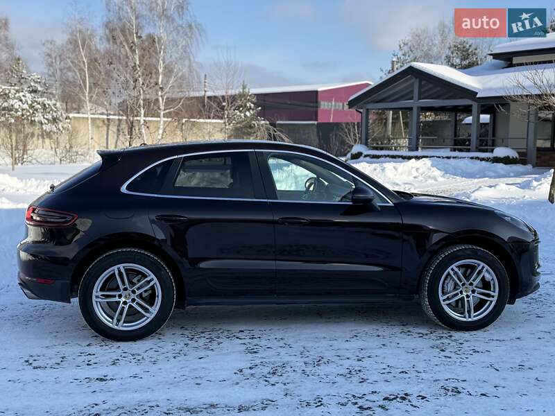 Внедорожник / Кроссовер Porsche Macan 2018 в Львове