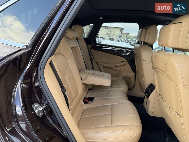 Внедорожник / Кроссовер Porsche Macan 2018 в Львове