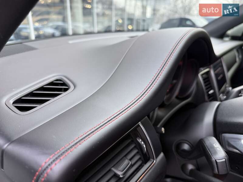 Внедорожник / Кроссовер Porsche Macan 2017 в Днепре фото 22 Внедорожник / Кроссовер Porsche Macan 2017 в Днепре