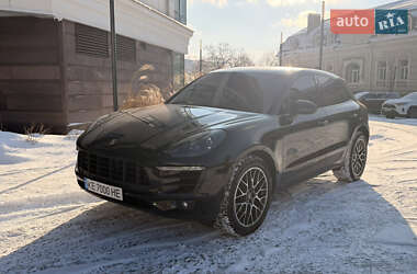 Позашляховик / Кросовер Porsche Macan 2014 в Києві