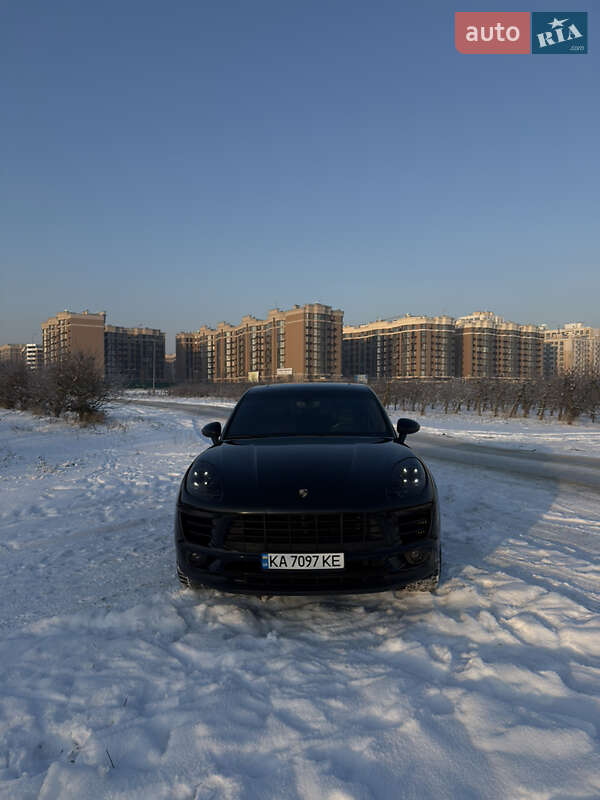 Внедорожник / Кроссовер Porsche Macan 2015 в Киеве фото 9 Внедорожник / Кроссовер Porsche Macan 2015 в Киеве