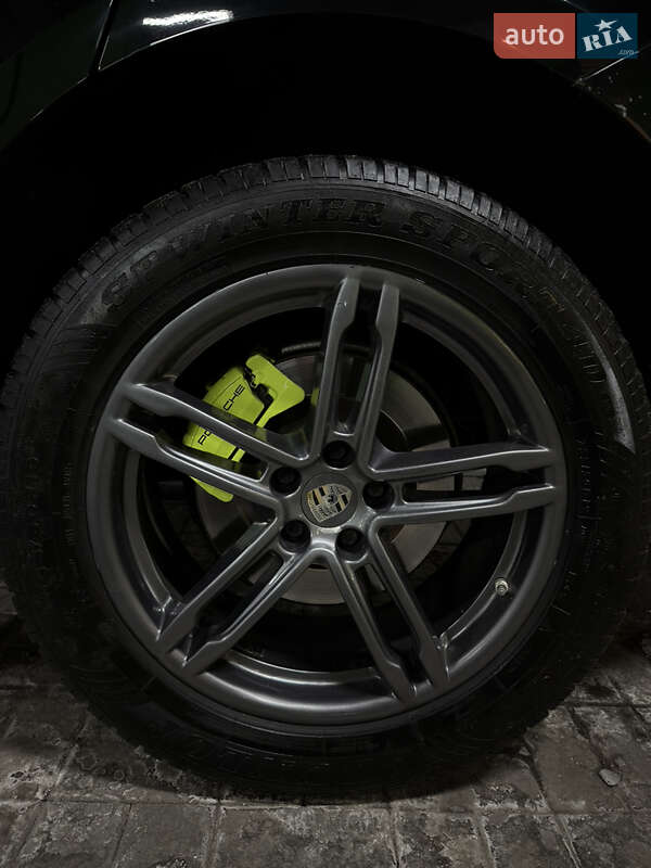 Внедорожник / Кроссовер Porsche Macan 2015 в Киеве фото 35 Внедорожник / Кроссовер Porsche Macan 2015 в Киеве