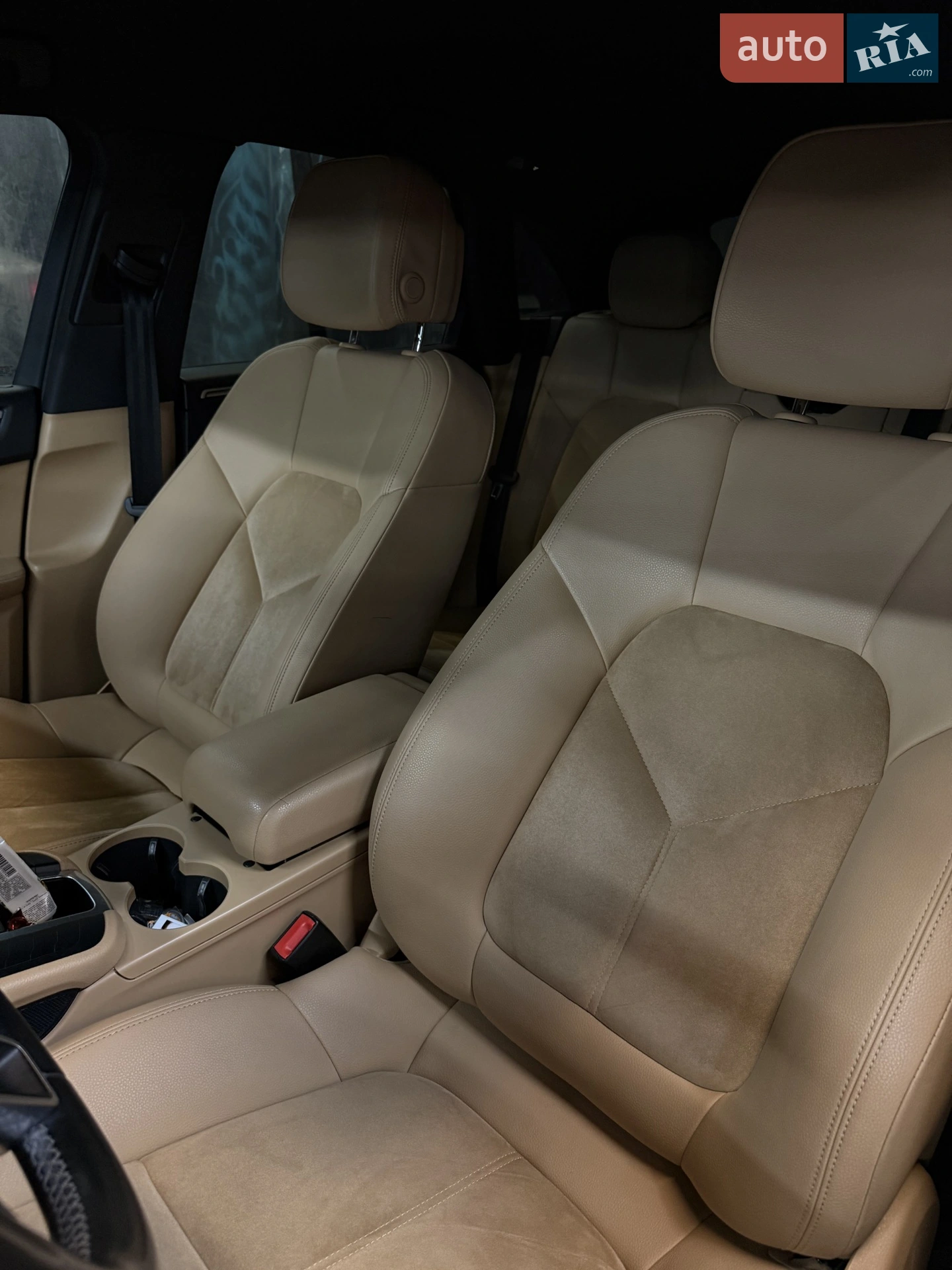 2016 Porsche Macan - мініатюра 12